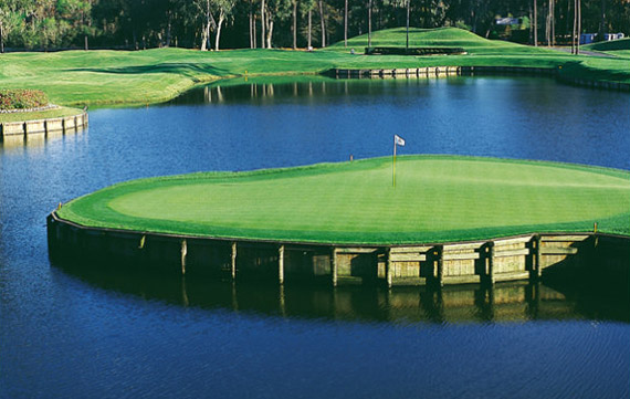 El emblema del TPC Sawgrass