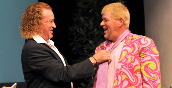 Imagen del artículo Jiménez da una clase de elegancia a John Daly