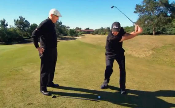 Imagen del artículo Mickelson nos muestra un golpe que no debemos practicar