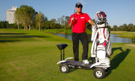 Imagen del artículo Golf Skate Caddy, o cómo podríamos jugar al golf dentro de poco