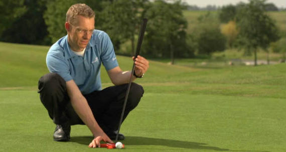 Imagen del artículo Un putter con el que es muy difícil apuntar mal