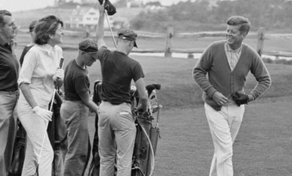 Imagen del artículo John Fitzgerald Kennedy jugando al golf