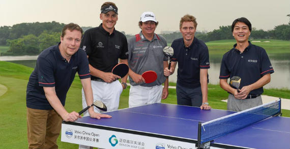 Imagen del artículo Poulter y Dufner se defienden al tenis de mesa