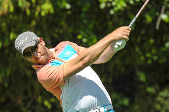 Imagen del artículo La belleza letal de Golf Sempachersee entrampa a los españoles