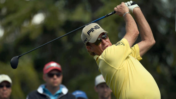 Imagen del artículo Jiménez aguanta el tirón en el Shaw Charity Classic